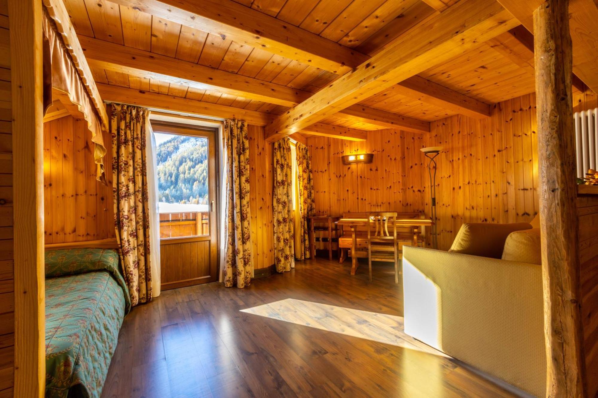 Hotel Bouton D'Or - Cogne Ngoại thất bức ảnh