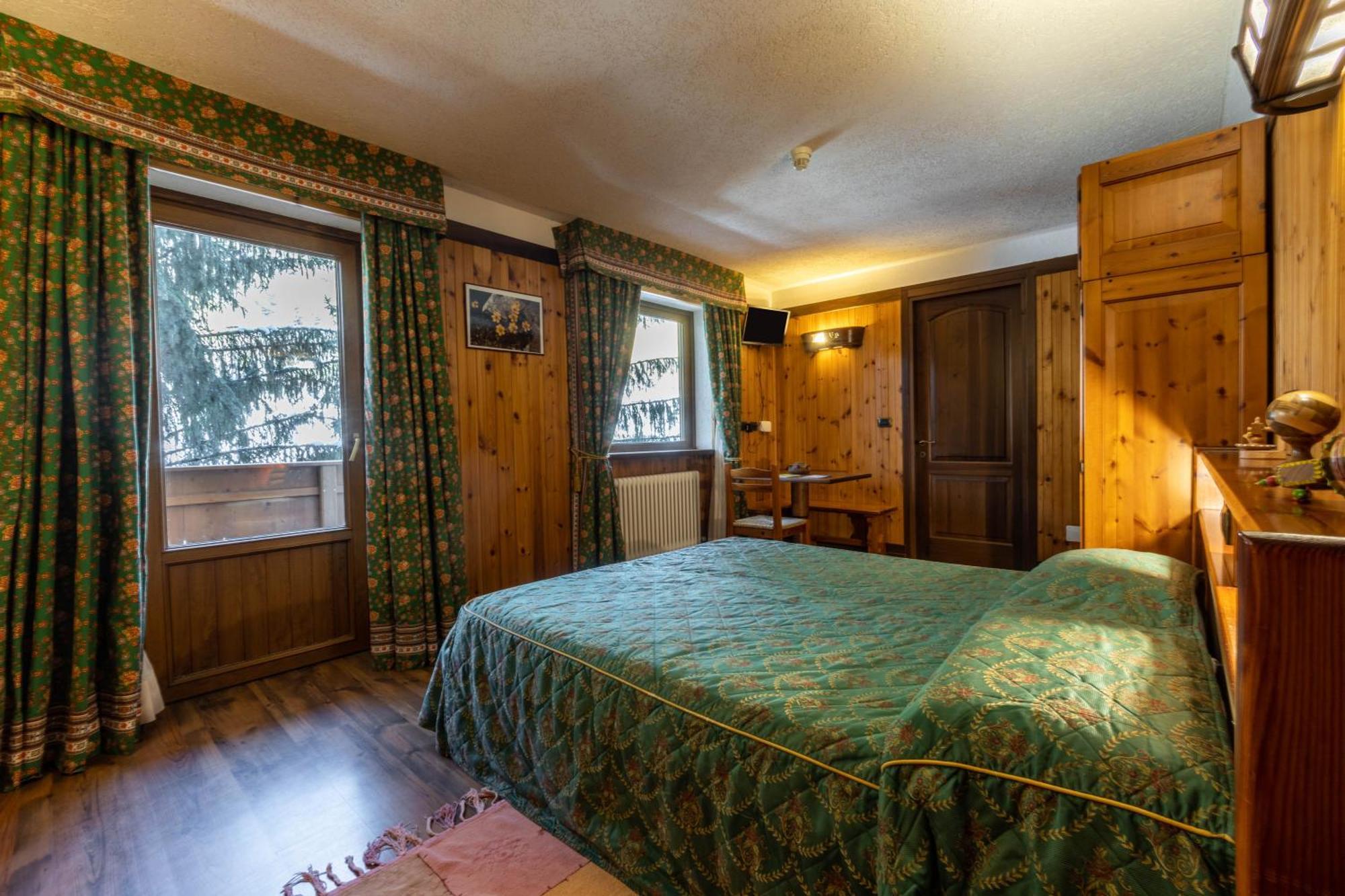 Hotel Bouton D'Or - Cogne Ngoại thất bức ảnh