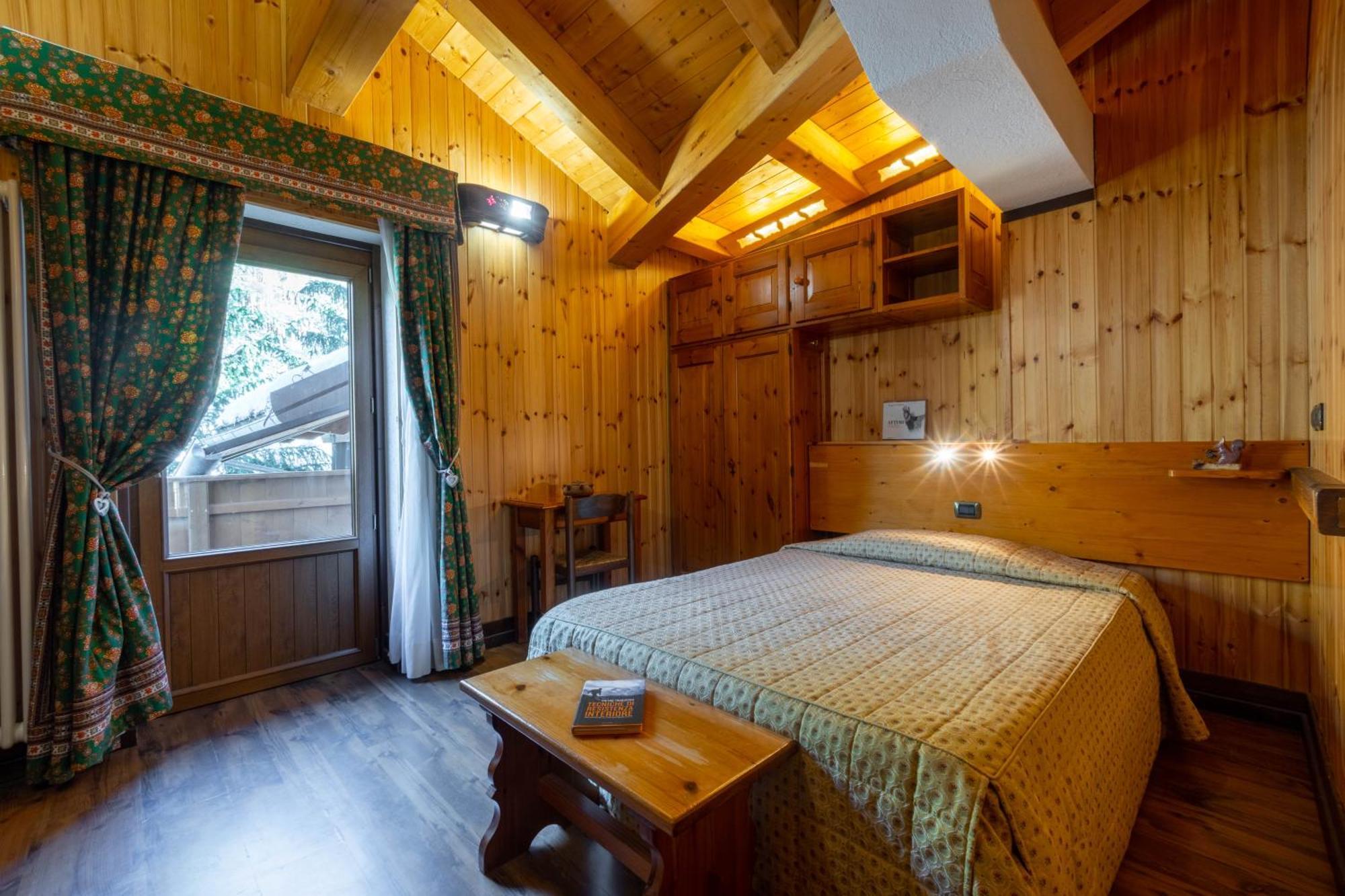 Hotel Bouton D'Or - Cogne Ngoại thất bức ảnh