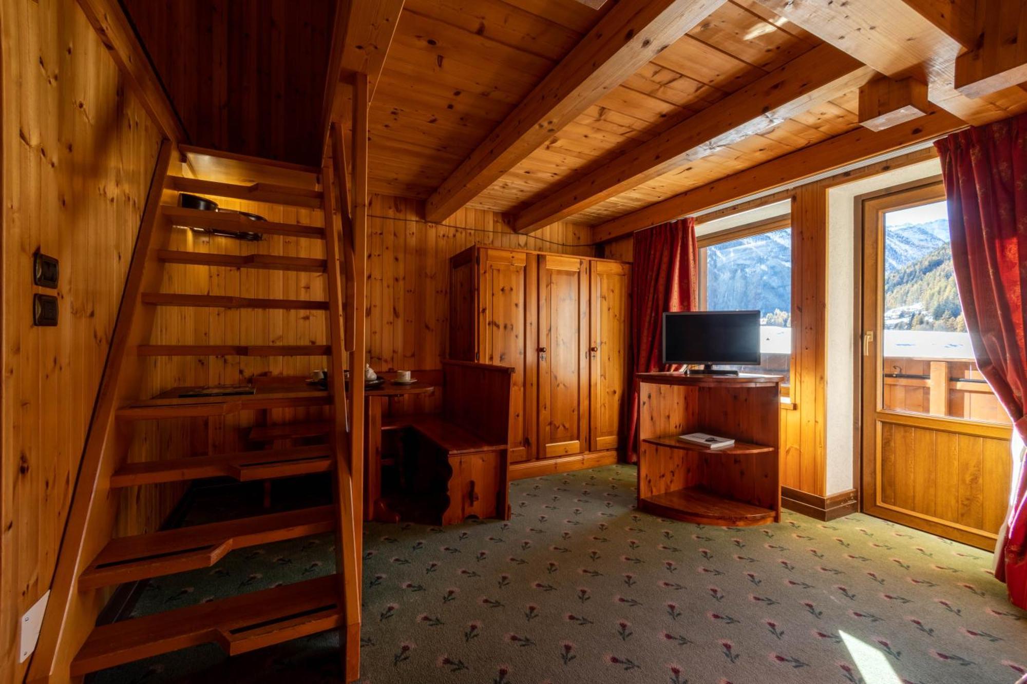 Hotel Bouton D'Or - Cogne Ngoại thất bức ảnh