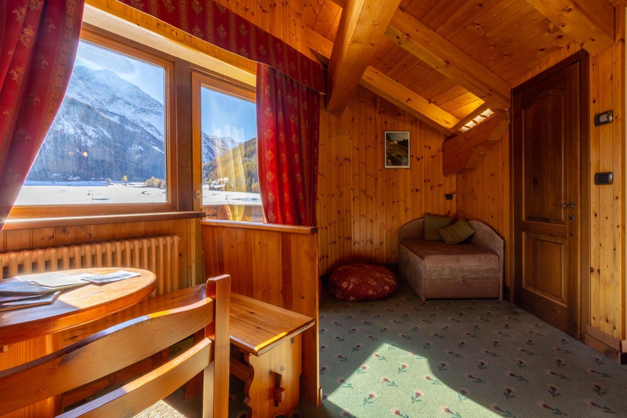Hotel Bouton D'Or - Cogne Ngoại thất bức ảnh