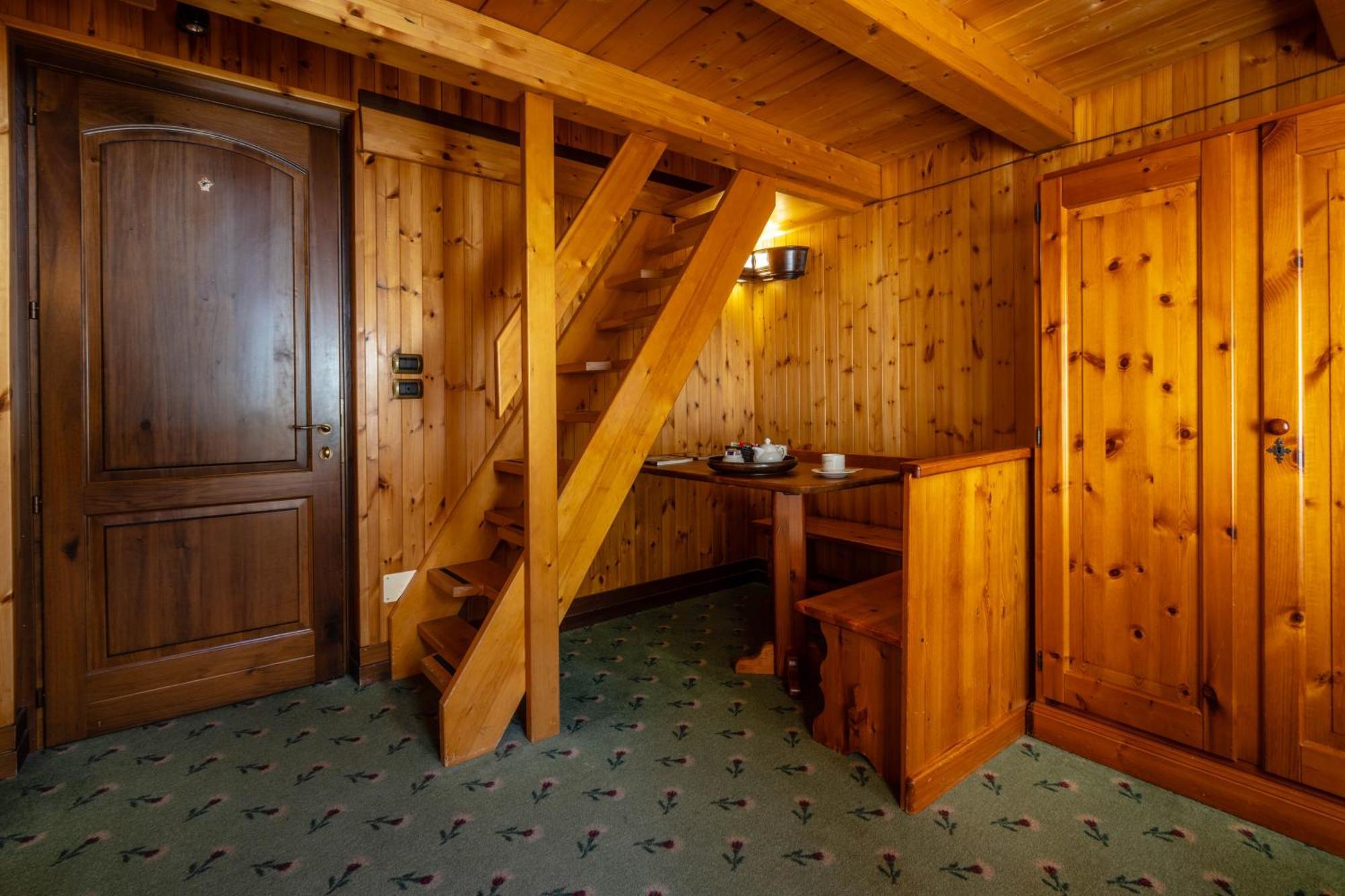 Hotel Bouton D'Or - Cogne Ngoại thất bức ảnh