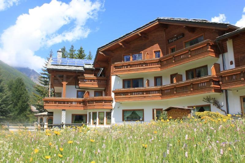 Hotel Bouton D'Or - Cogne Ngoại thất bức ảnh